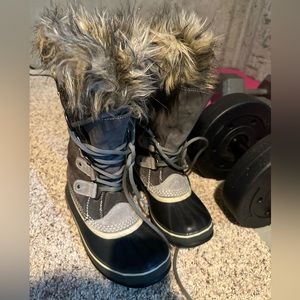 Sorel snow boots
